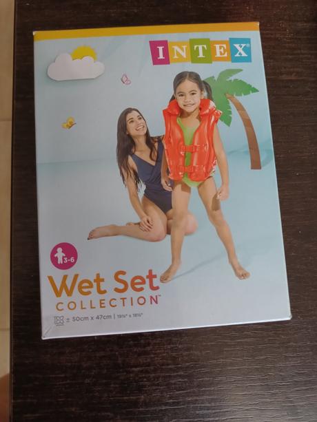 Nafukovacia vesta pre deti,