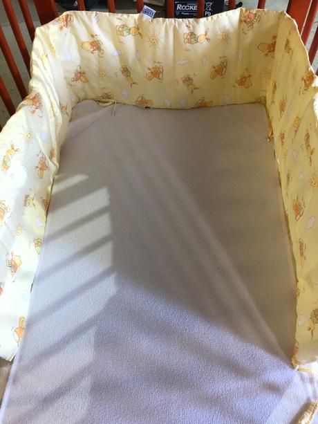 Hniezdo, šírka (cm): 30,dĺžka (cm): 210