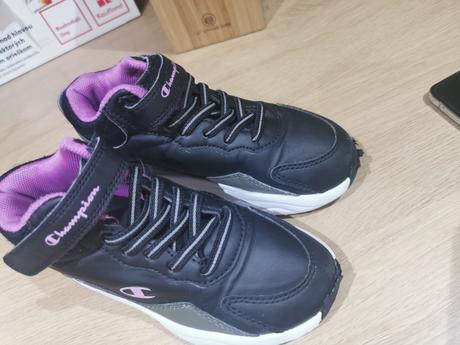 Tenisky, champion,29