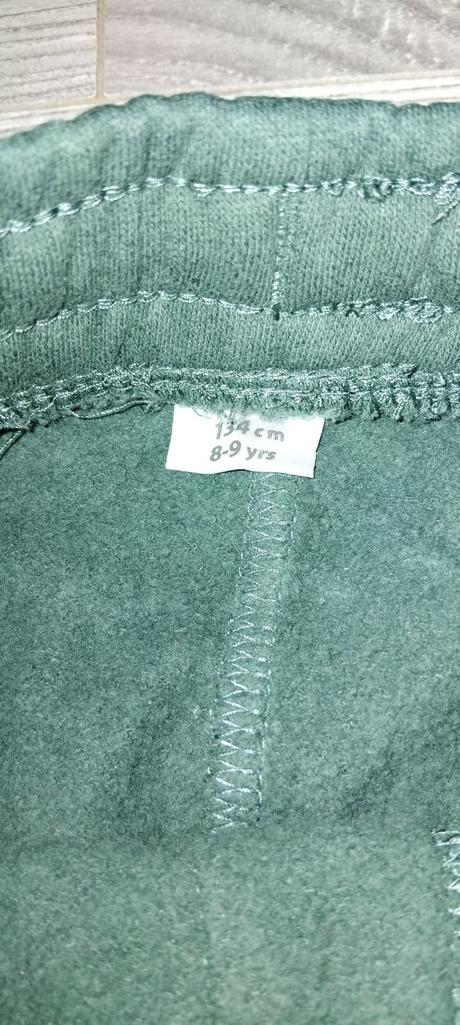 Tepláky pre chlapca, 104–116