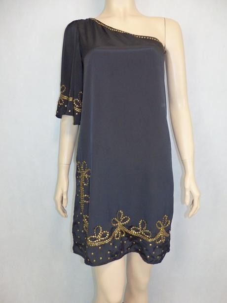 Luxusné čierne zdobené šaty, 36