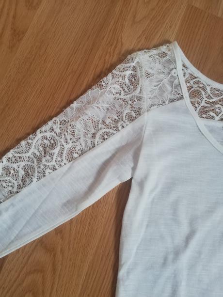 Biele tričko s čipkou, m