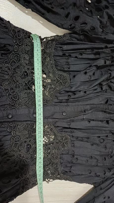 Madeirove saty asos, 36