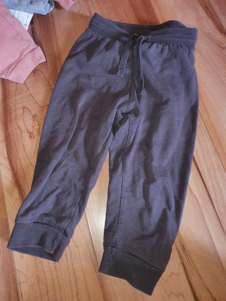 Tepláky 80-86 po 0.5 cent kus, h&m,86