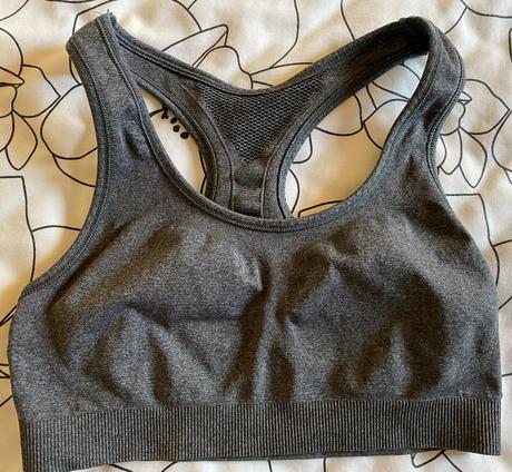 Bezšvová športová podprsenka h&m v. s, h&m,s