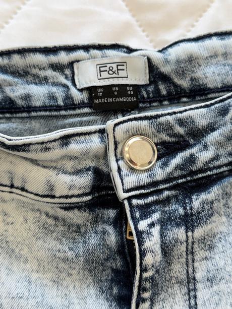Bledé elastické rifle, f&f,40