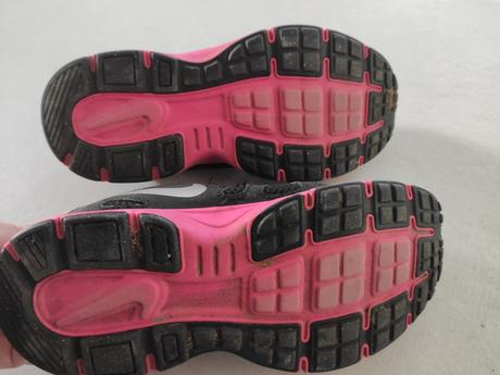 4 topánky - turistické, tenisky, 2 šľapky, quechua,33