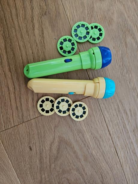 Rucny fotoprojektor, 