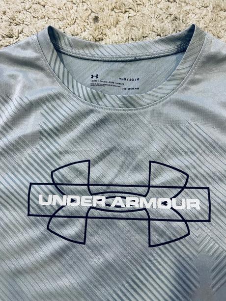 Tricko, under armour,158