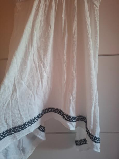 Krásne dámske šaty s vyšívaním, bonprix,38