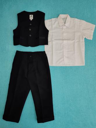 Chlapčenský oblek č.92 + košeľa, 92