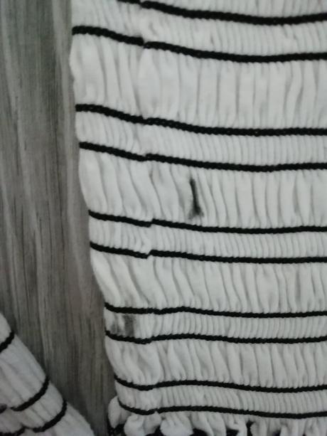 Elastické šaty, 146