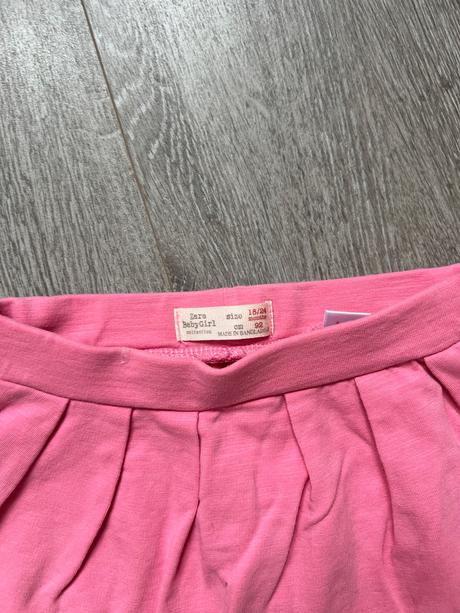 Pudlove teplaky, zara,86