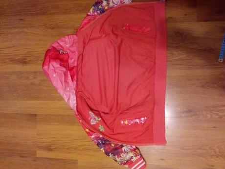 Dievčenská  bunda, 104