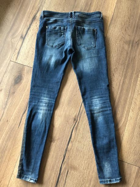 Dámske rifle, bershka,38