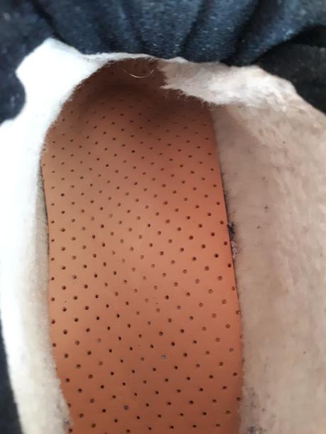 Kvalitné ortopedické zimné topánky, 33