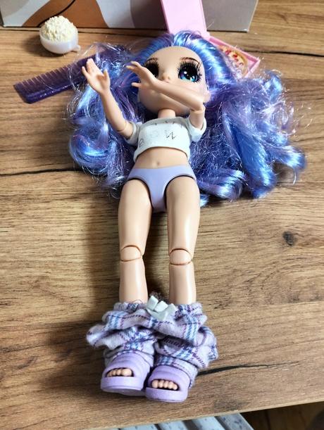 Rainbow high junior fashion bábika - violet willow,