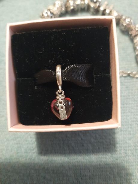 Predám pandora prívesok, pandora