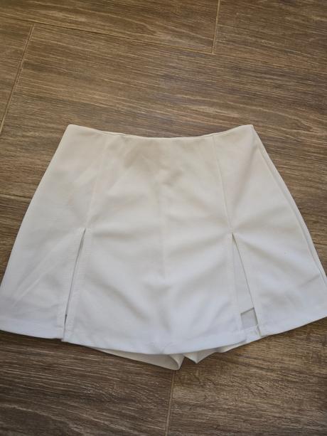 Sukňové šortky č.140, 140