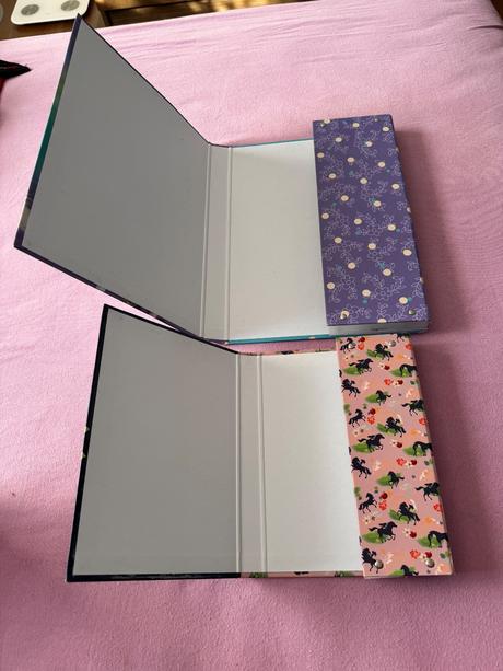 Školské dosky kon, 