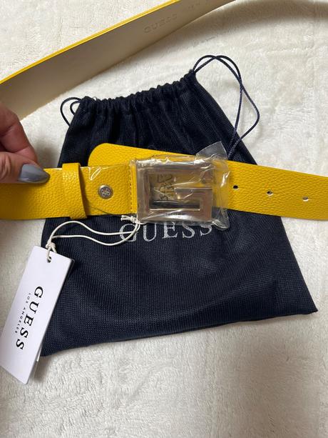Žltý opasok so zlatou sponou guess originál, guess