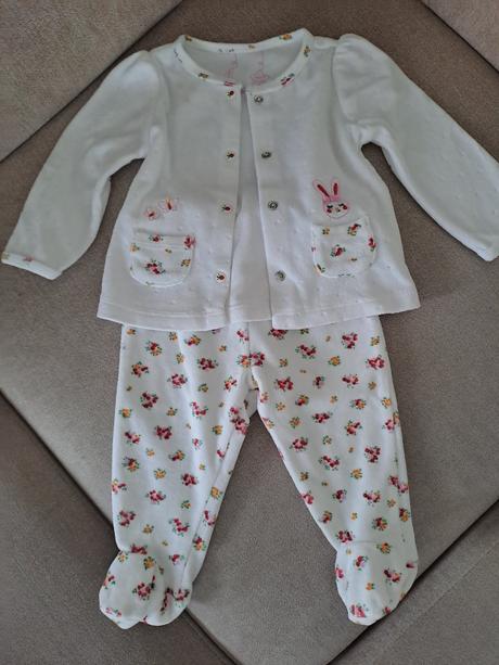 Balík oblečenia, 68–80