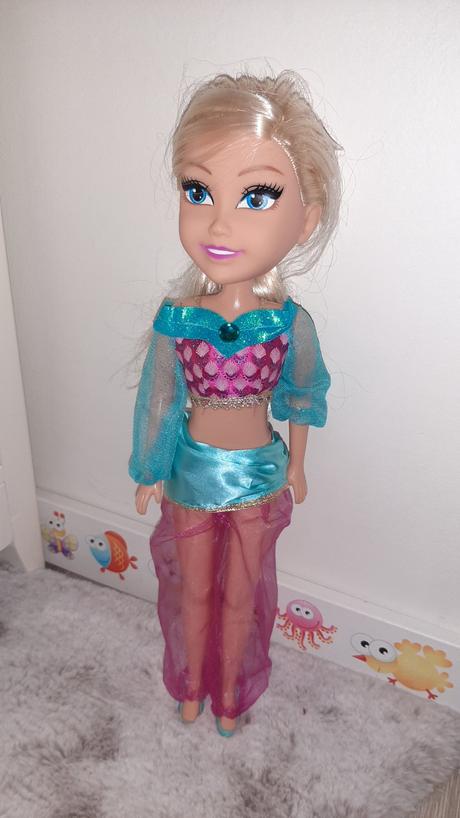 Bábika glimma girlz disney, 