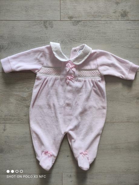 2+1 velurove pyžamko, 62