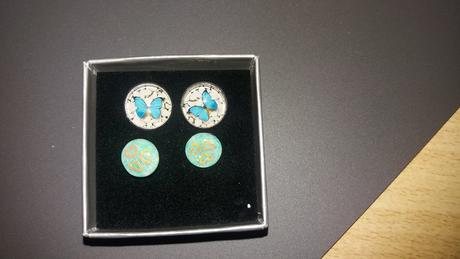 Nausnice srdiecka a motyle, 