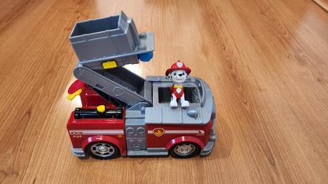 Labkova patrola - hasicske auto, 