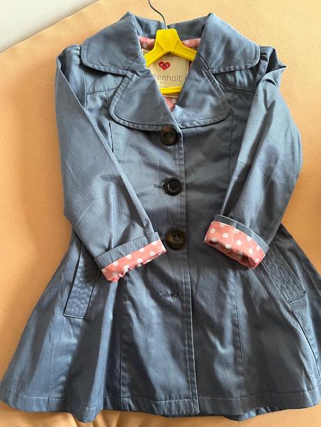 Prechodný kabát, 110