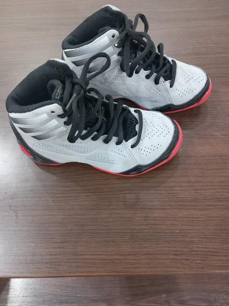 Tenisky, adidas,28