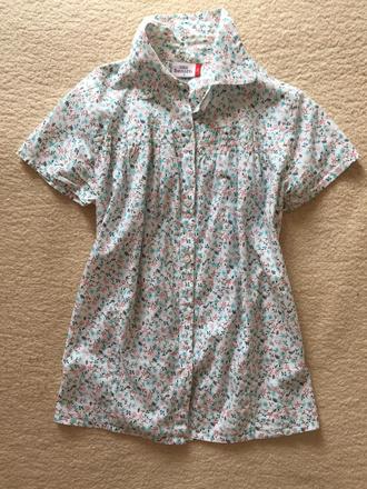 Kvietkovaná blúzka, m