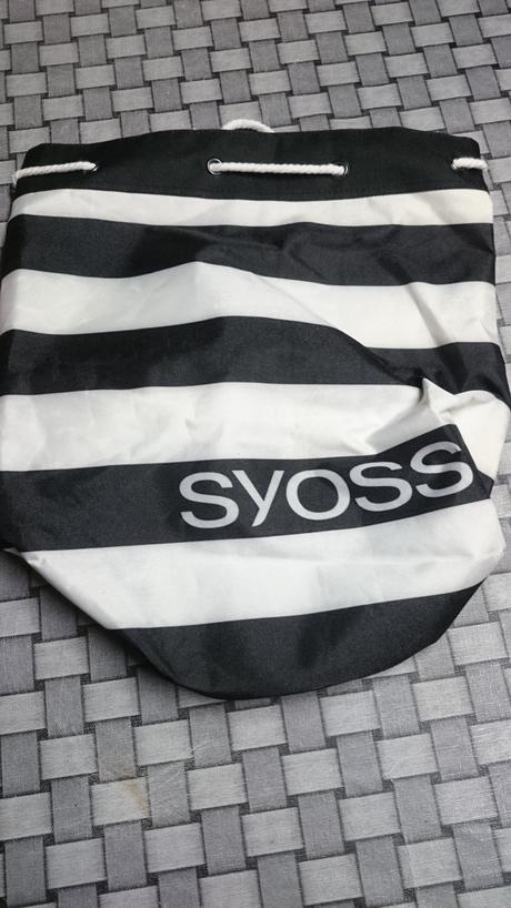 Dámsky pásikavý batoh, 