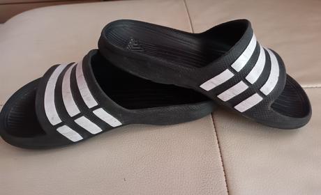 Šľapky, adidas,30