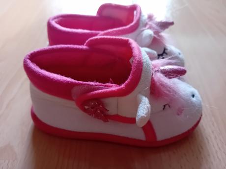 Dievčenské papuče - jednorožec (24), cupcake,24