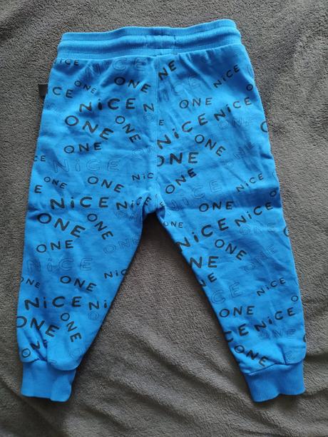 Tenké teplaky, reserved,86