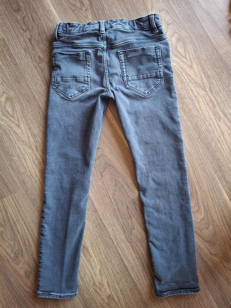 Rifle, kolena nevyšuchane, 152, slim, c&a,152