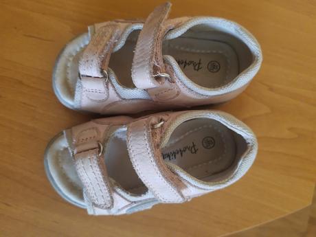 Sandalky, protetika,22