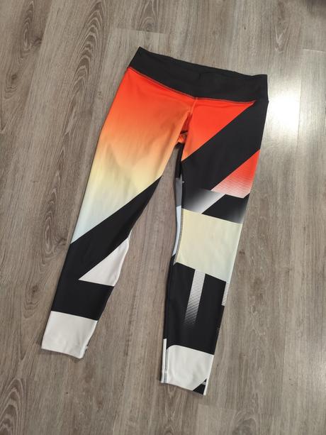 Legíny športové, reebok,l