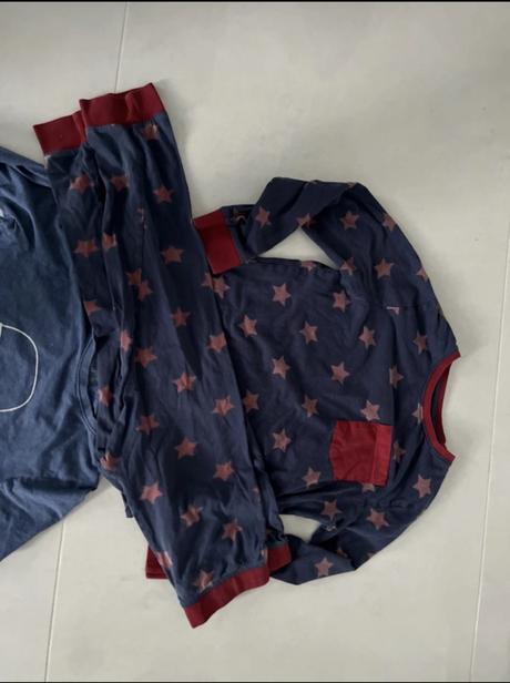 3 x pyzamo s dlhym rukavom, 134