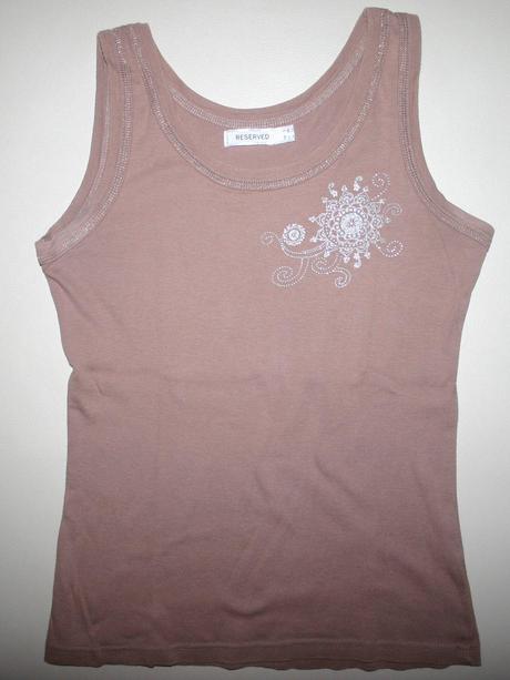 S, reserved tricko, reserved,s