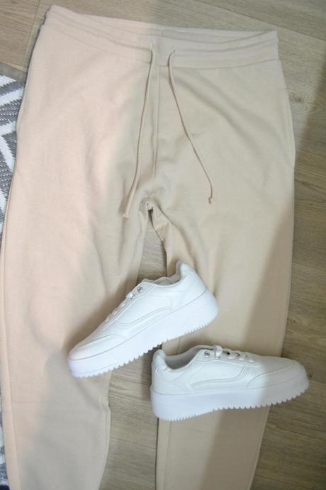 Pružné teplejšie tepláky m/l, m