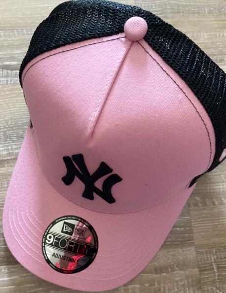 Krásna šiltovka new era, 