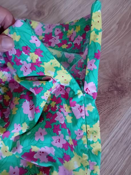 Kvetinková sukňa, sinsay,m