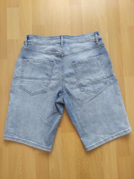 Riflové kraťasy  zn. jean pascale, takko,30