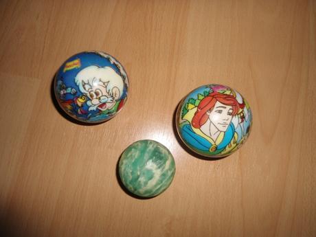 3x malá gumenna loptička, 