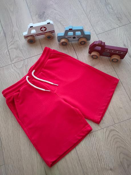 Červené teplákové kraťasy mayoral, veľ. 116, mayoral,116