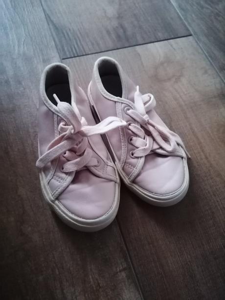 Botasky veľ. 28, 28