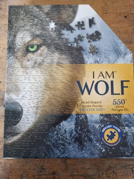 Veľké kontúrové puzzle vlk - 550 dielikov - nové,